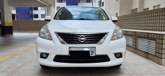 NISSAN VERSA 1.6 16V FLEX SL 4P MANUAL